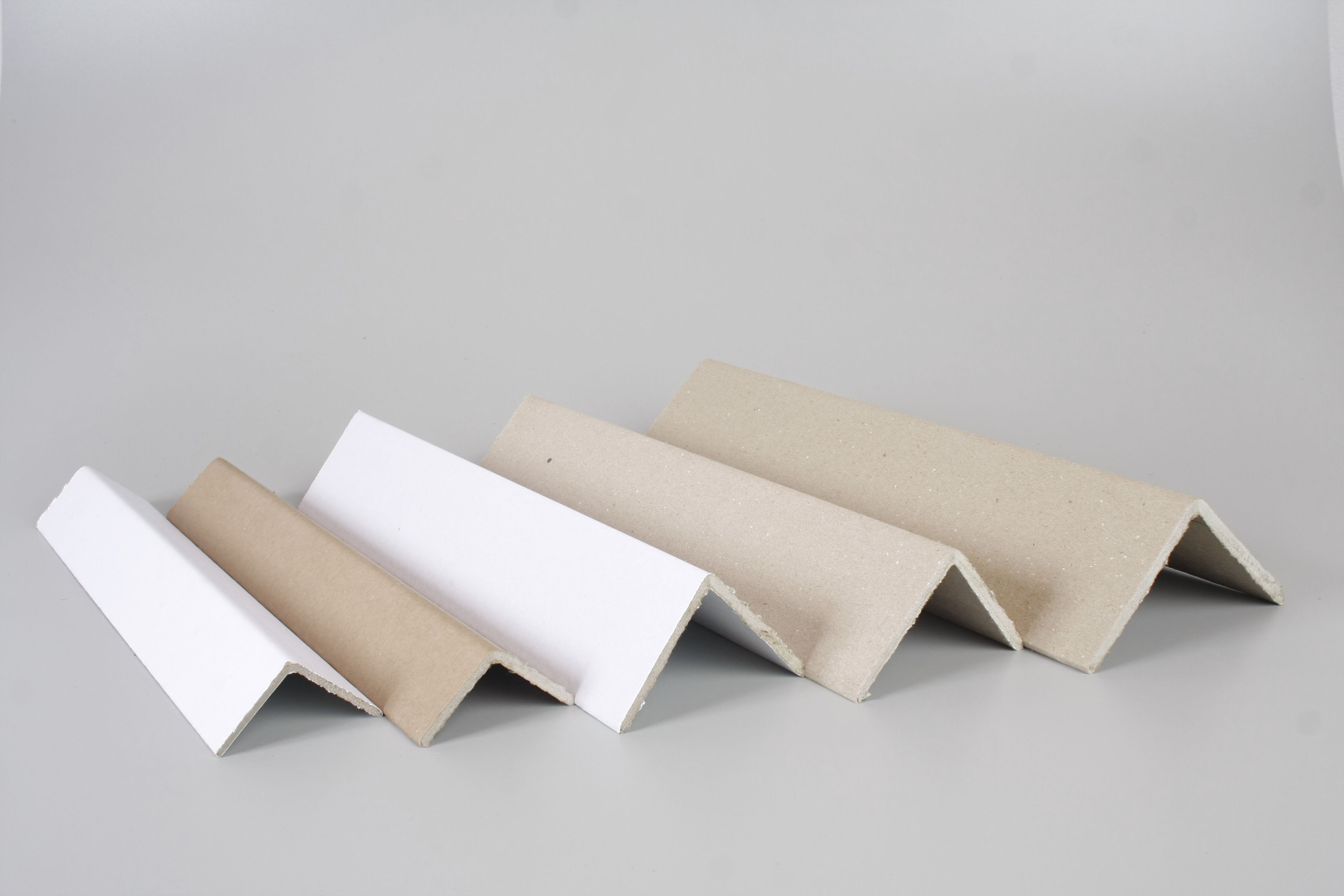 Fabrica de cantoneira de papel